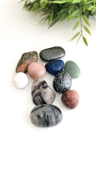 Collection of 10  Real Stone مجموعة من 10 أحجار طبيعية