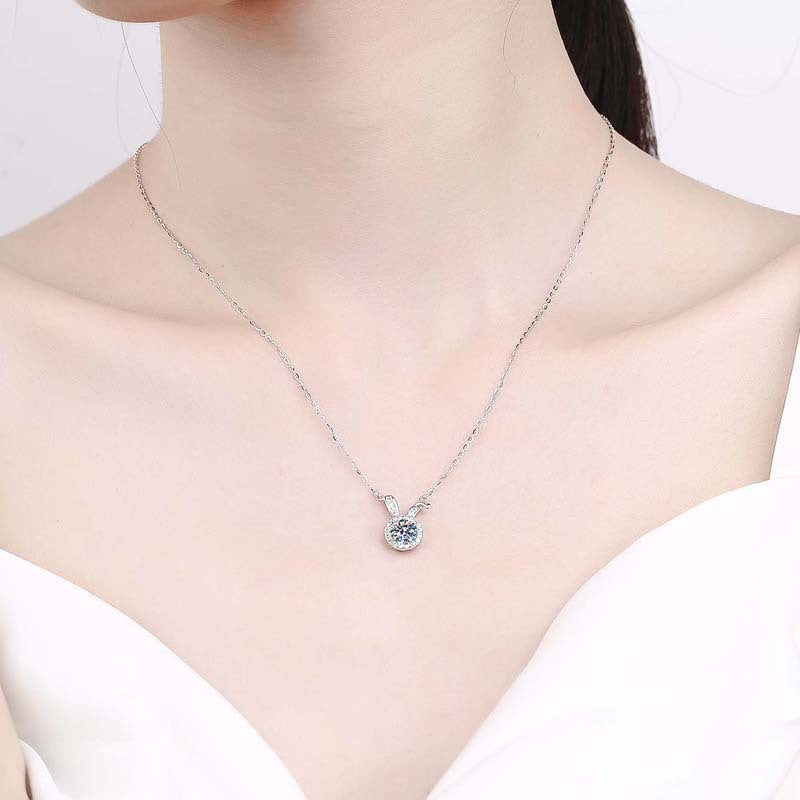 Moissanite Pendant Simulated Diamond Necklace S925 M4 moissanite سلسلة الماس  من فضة ستيرلنج ٩٢٥، الالماس ١ قراط