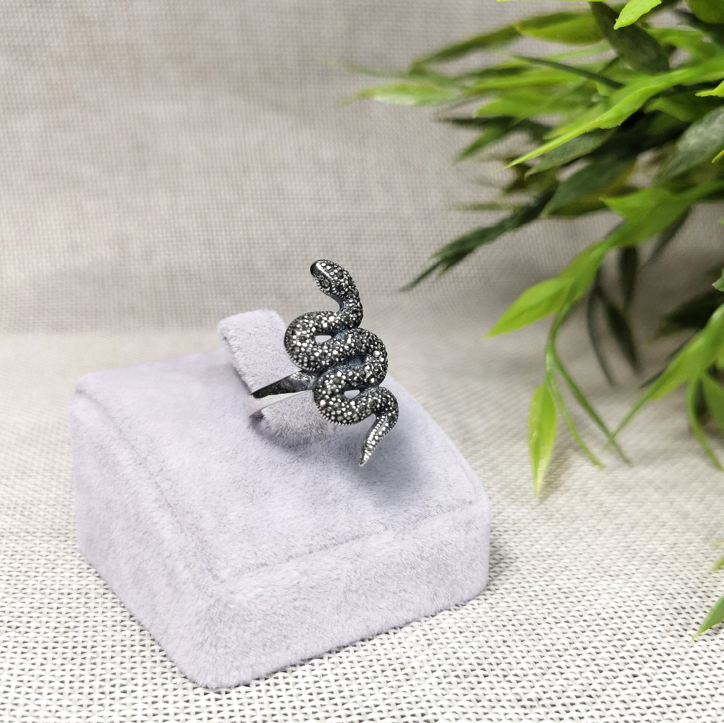 خواتم فضة ٩٢٥ فاخرة - Women's Ring.03